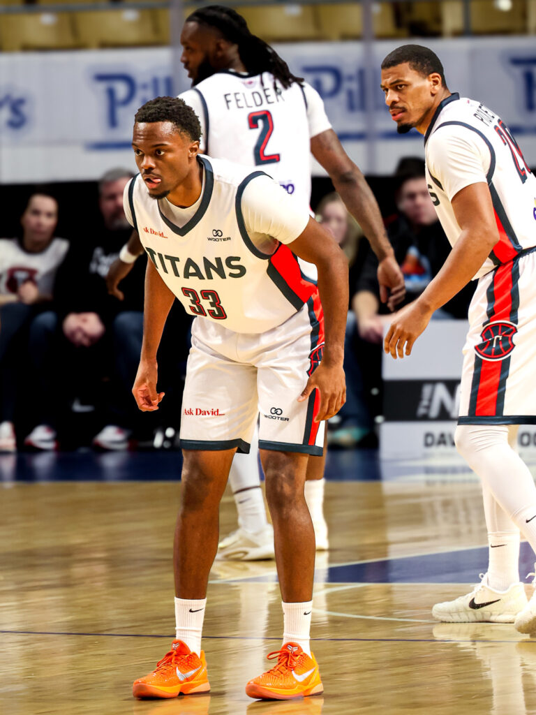 Home Opener: KW Titans locked in and Titaning up their defences. 