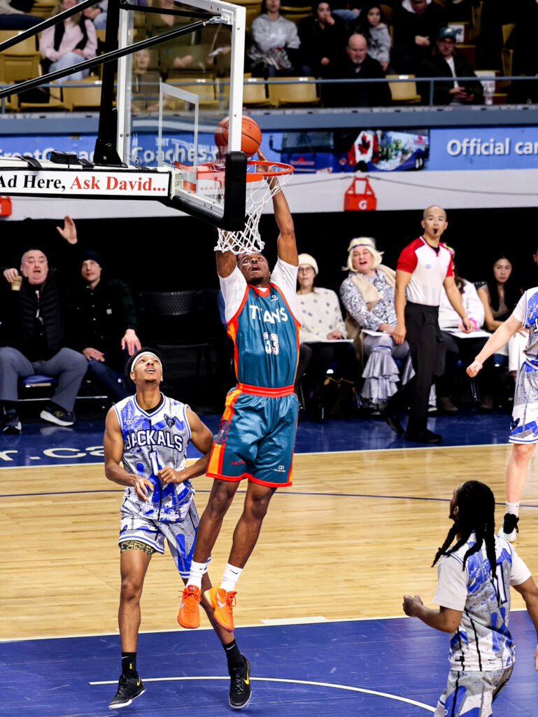 KW Titan Braden Bell going in for the dunk against the Lake Erie Jackals. 