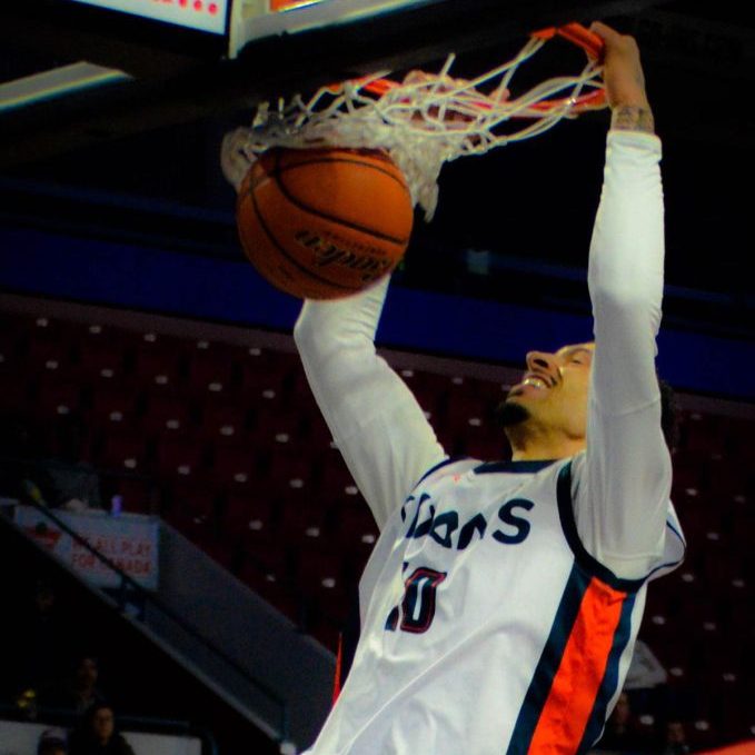 KW Titans Ty Groce dunks the ball against Lake Erie Jackals duringFebruary 1st Matchup (Photo Credit: James Jordan)